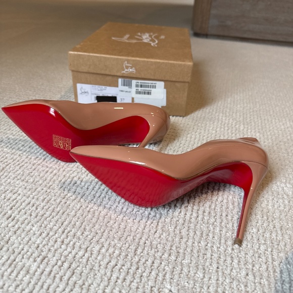 New In Box Christian Louboutin Hot Chick Pump Size 37 - Picture 2 of 5